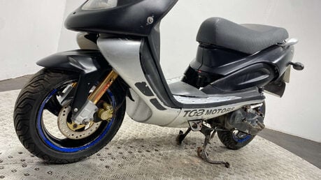 Taiwan Golden Bee 50 2007 2 STROKE 50CC PROJECT SCOOTER 12