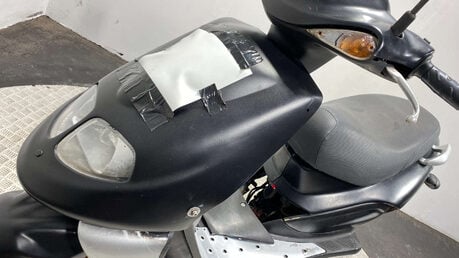 Taiwan Golden Bee 50 2007 2 STROKE 50CC PROJECT SCOOTER 13