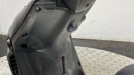 Taiwan Golden Bee 50 2007 2 STROKE 50CC PROJECT SCOOTER 16