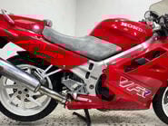 Honda VFR 1990 GENUINE ICONIC 750CC CLASSIC 3