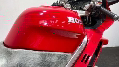 Honda VFR 1990 GENUINE ICONIC 750CC CLASSIC 7