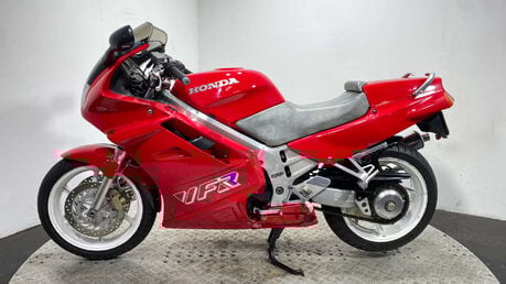 Honda VFR 1990 GENUINE ICONIC 750CC CLASSIC 11