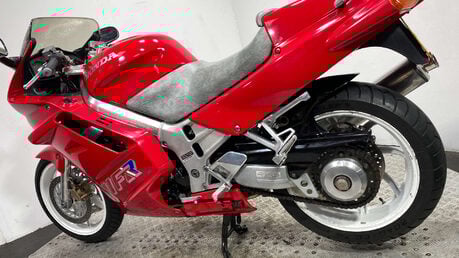 Honda VFR 1990 GENUINE ICONIC 750CC CLASSIC 15