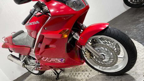 Honda VFR 1990 GENUINE ICONIC 750CC CLASSIC 21