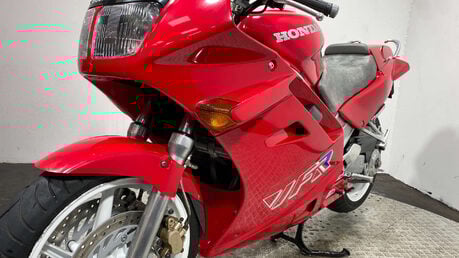 Honda VFR 1990 GENUINE ICONIC 750CC CLASSIC 22
