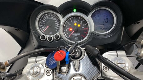 Triumph Sprint SPRINT ST 1050 ABS 2010 – SPARES / REPAIR / PROJECT BIKE 7