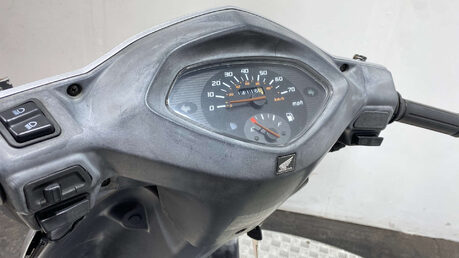 Honda SCV 100 2007 RUNNING PROJECT SCOOTER 100CC 18