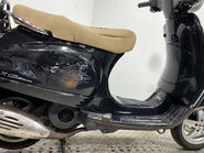 Piaggio Vespa SCOOTER 2012 NON RUNNING PROJECT SCOOTER 3