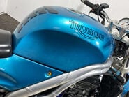 Triumph Daytona T595 NON RUNNING NAKED 955 PROJECT 8