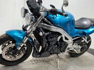 Triumph Daytona T595 NON RUNNING NAKED 955 PROJECT 13