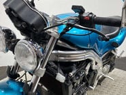Triumph Daytona T595 NON RUNNING NAKED 955 PROJECT 14