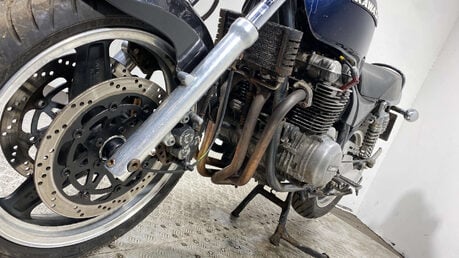Kawasaki Zephyr 1993 CLASSIC PROJECT BIKE 750CC 21