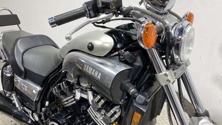 Yamaha Vmax NEW MOT, SERVICED, 8K, CLASSIC 7