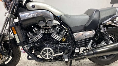 Yamaha Vmax NEW MOT, SERVICED, 8K, CLASSIC 17