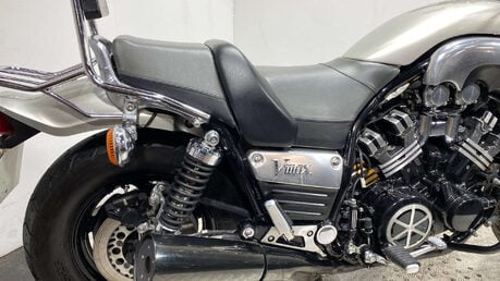 Yamaha Vmax NEW MOT, SERVICED, 8K, CLASSIC 4