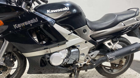 Kawasaki ZZR 2000 IDEAL BREAKER, 600CC PROJECT 13