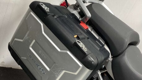BMW R1200GS SERVICED, LONG MOT, PANNIERS 4