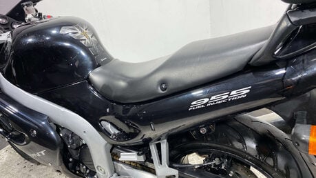Triumph Sprint NEW MOT 955CC SERVICED 16