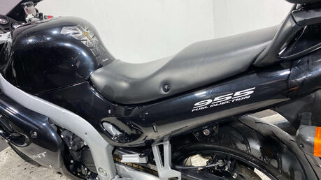 Triumph Sprint NEW MOT 955CC SERVICED 16