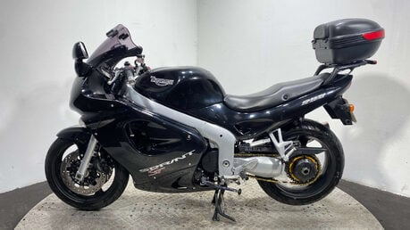 Triumph Sprint NEW MOT 955CC SERVICED 11
