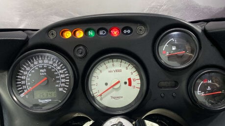 Triumph Sprint NEW MOT 955CC SERVICED 9