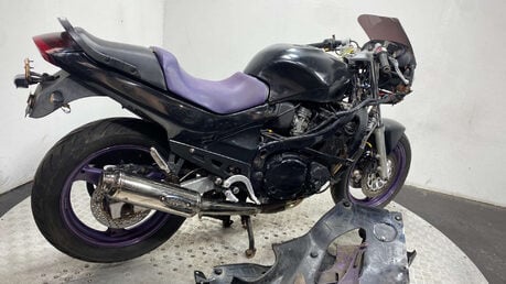 Suzuki GSX 1994 CLASSIC BREAKER PROJECT BIKE 2