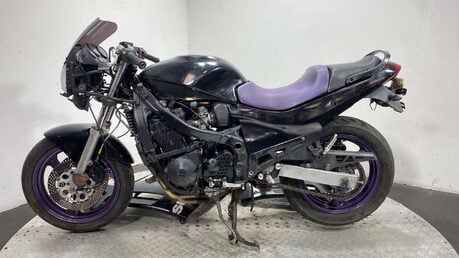 Suzuki GSX 1994 CLASSIC BREAKER PROJECT BIKE 11