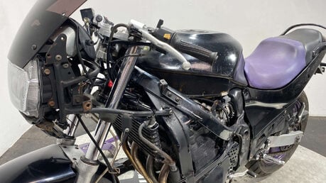 Suzuki GSX 1994 CLASSIC BREAKER PROJECT BIKE 13
