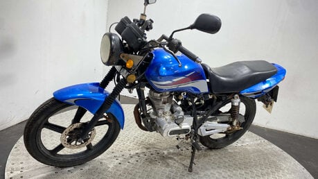 Lexmoto Arrow RUNNING 125CC NAKED BIKE 2013 12