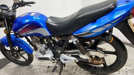 Lexmoto Arrow RUNNING 125CC NAKED BIKE 2013 15