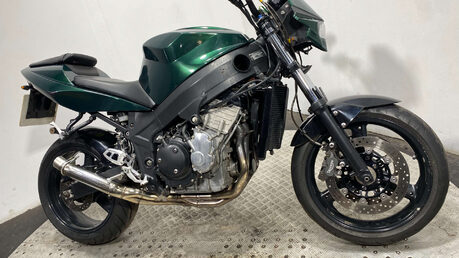 Triumph Daytona 2004 CUSTOM BUILT STREETFIGHTER 650 5