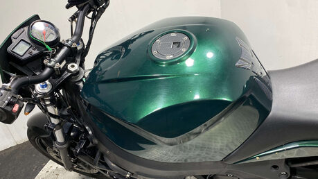 Triumph Daytona 2004 CUSTOM BUILT STREETFIGHTER 650 18