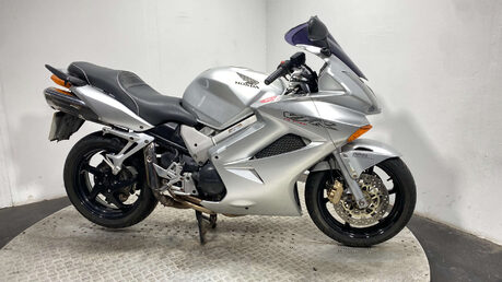 Honda VFR 2002 MOT 6/26 SERVICED 800CC TOURER 9