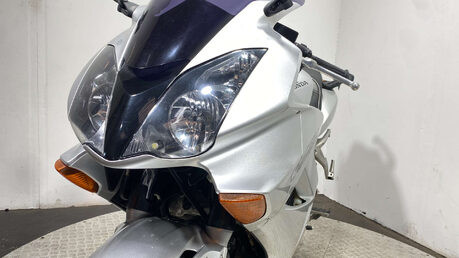 Honda VFR 2002 MOT 6/26 SERVICED 800CC TOURER 21