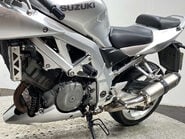 Suzuki SV1000 ONLY 8K, NEW MOT, 1000CC VTWIN 14