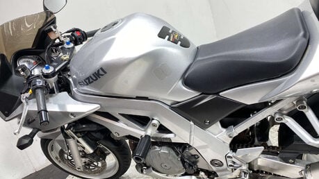 Suzuki SV1000 ONLY 8K, NEW MOT, 1000CC VTWIN 17