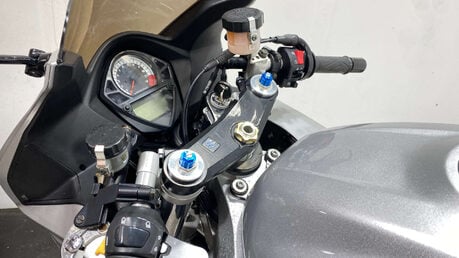 Suzuki SV1000 ONLY 8K, NEW MOT, 1000CC VTWIN 18