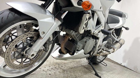 Suzuki SV1000 ONLY 8K, NEW MOT, 1000CC VTWIN 22