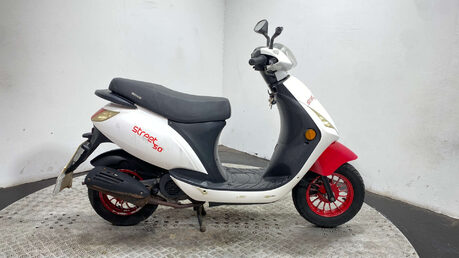 Znen ZNEN STREET 50 SINNIS STREET 50 2017NON RUNNING 50CC SCOOTER 2017 1