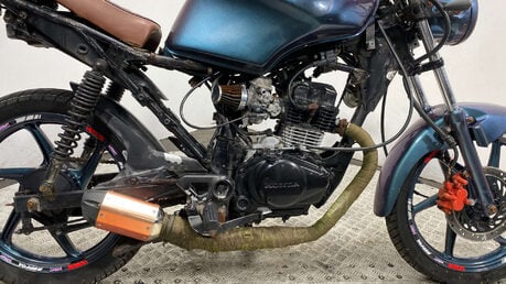 Honda CBF125 NON RUNNING PARTS BIKE 125CC 3