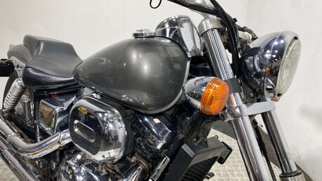 Honda VT750 750 DC Shadow NON RUNNING CRUISER BIKE 750CC 5