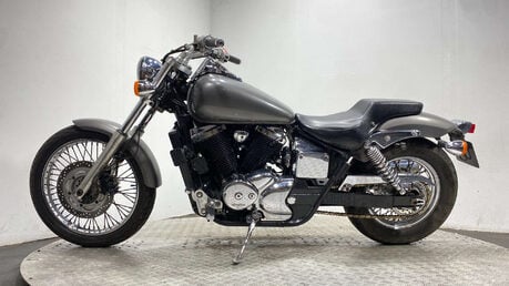 Honda VT750 750 DC Shadow NON RUNNING CRUISER BIKE 750CC 11