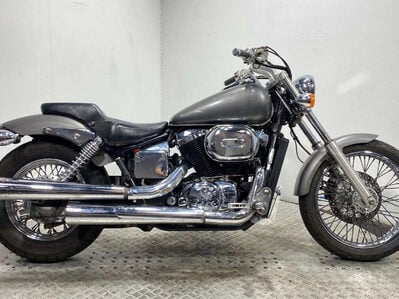 Honda VT750 750 DC Shadow NON RUNNING CRUISER BIKE 750CC