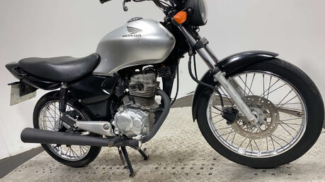 Honda CG PROJECT CLASSIC BIKE 125CC 4