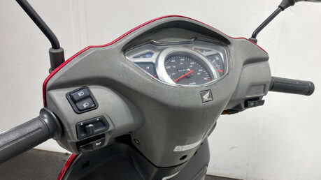 Honda Lead GOOD RUNNING 110CC SCOOTER 18