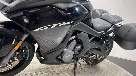 cf moto GT RUNNING PROJECT BIKE READ AD PANNIERS 650CC 13