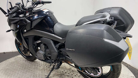 cf moto GT RUNNING PROJECT BIKE READ AD PANNIERS 650CC 15