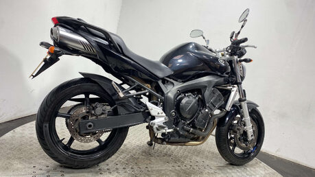 Yamaha FZ 600 2005 SERVICED NEW MOT TRADE SALE 2