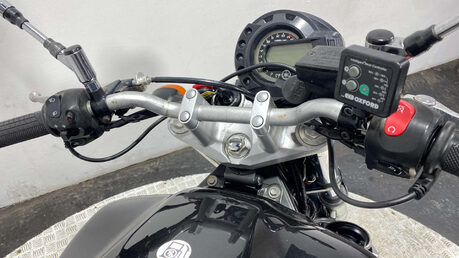 Yamaha FZ 600 2005 SERVICED NEW MOT TRADE SALE 9
