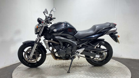Yamaha FZ 600 2005 SERVICED NEW MOT TRADE SALE 12
